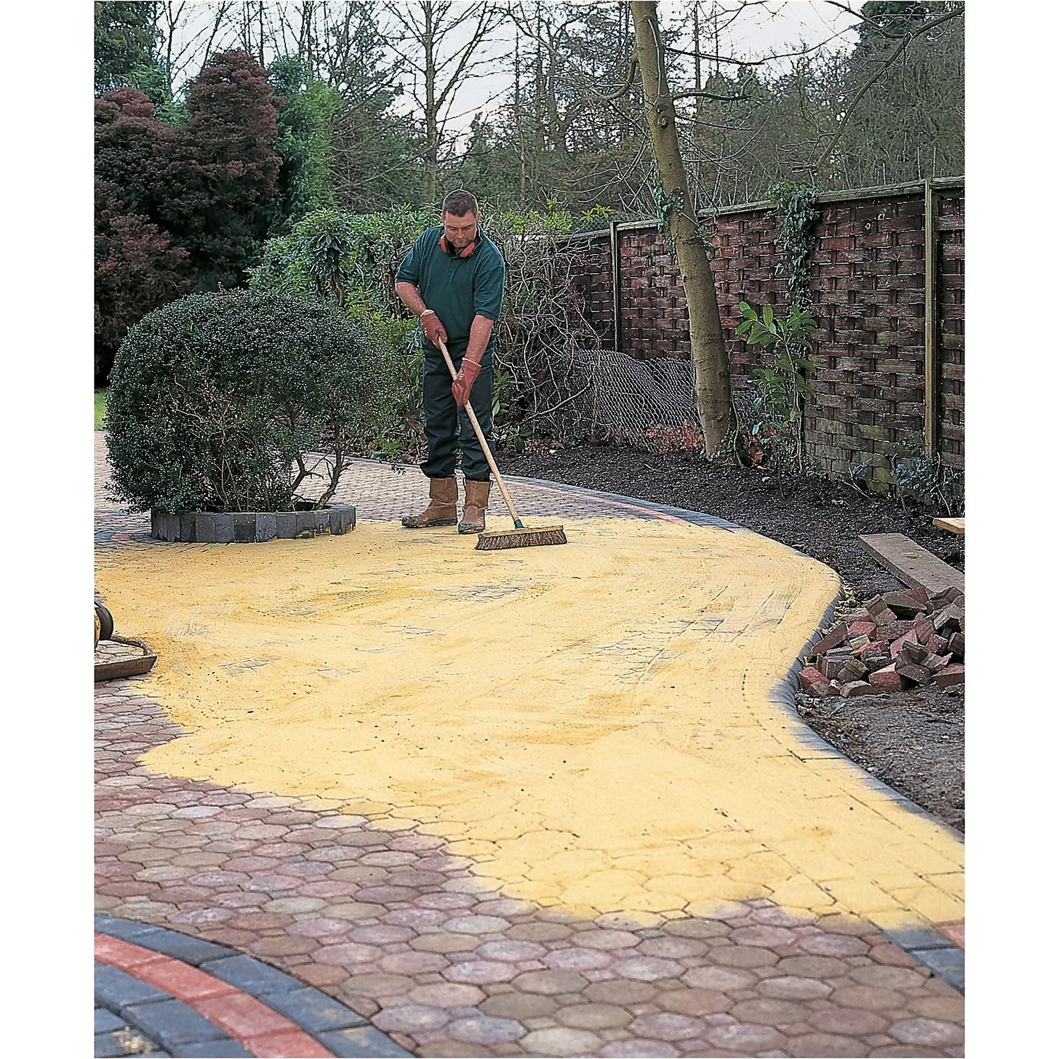 None Tarmac Kiln Dried Paving Sand - Large Bag - Image 2