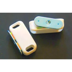 None Magnetic Catch - White - Medium - 2 Pack