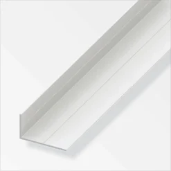Rothley Angle - White PVC - 19.5 X 35.5 X 2500mm
