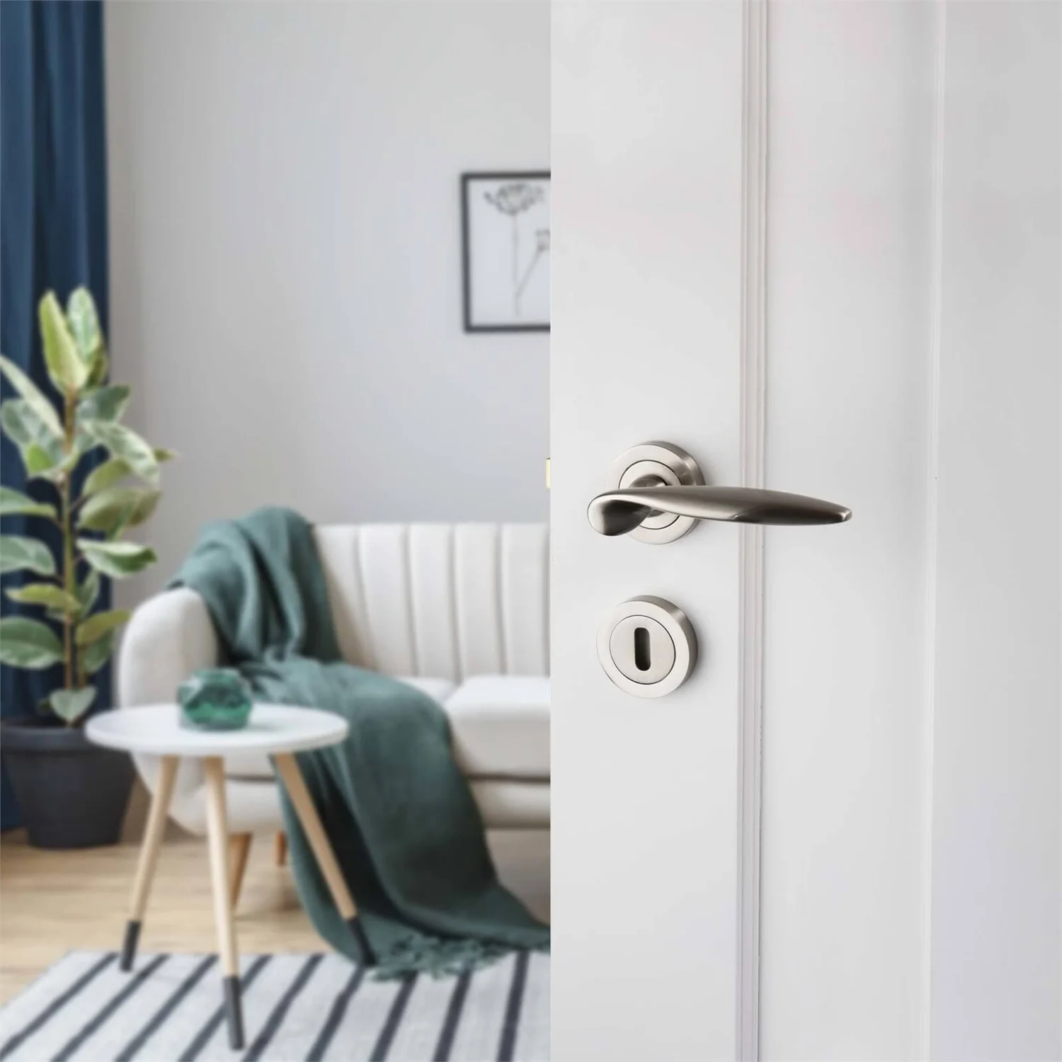 Sandleford Round Keyhole Escutcheon - Brushed Nickel - Image 3