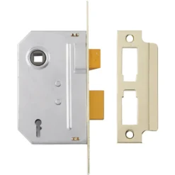 Yale PM246 2 Lever Sashlock 76mm - Chrome