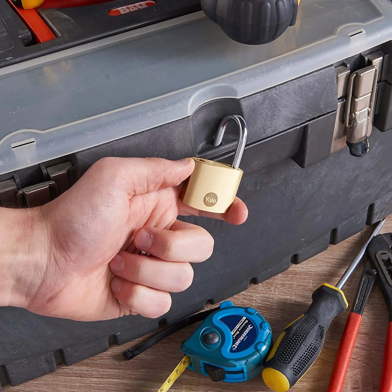 Yale Brass 40mm Padlock - Image 2