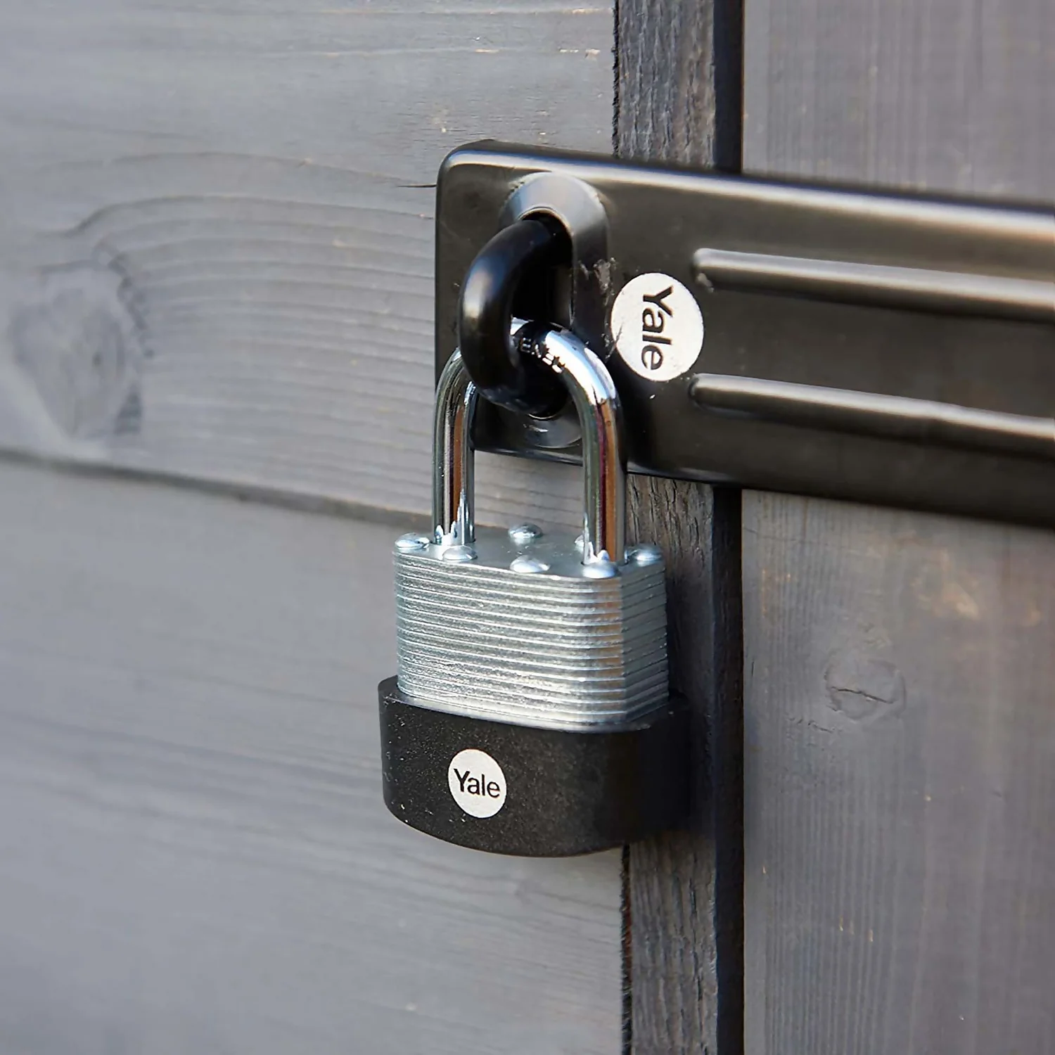 Yale Laminated Steel 50mm Padlock - Image 4