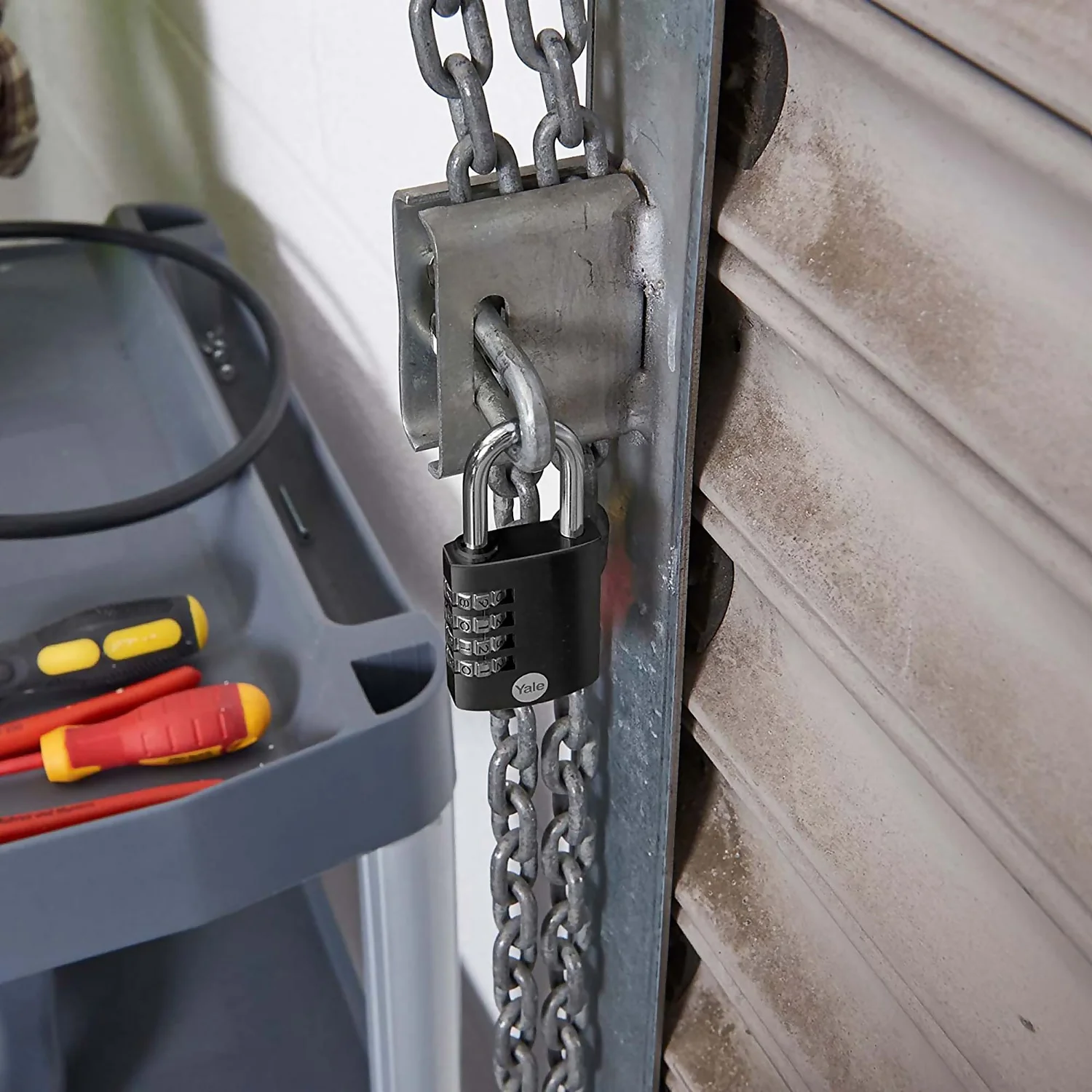 Yale Black Aluminium Combination 38mm Padlock - Image 4